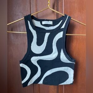 Glassons women's extra small sleeveless white / black fitted cropped tank top
